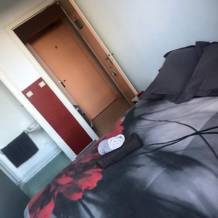 Rest Hotel L Ardoise Auge Luaran gambar